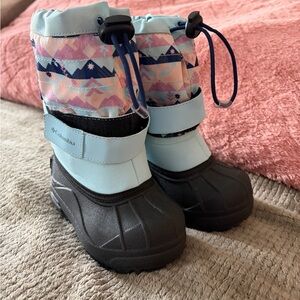 Columbia Kids' Patterned Winter Boots - Light Blue and Black size 7 Toddler.
